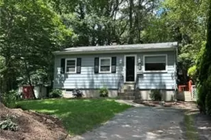 47 Williams St, Lincoln, RI 02865 - Photo 2