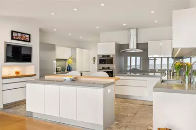 111 Harrison Avenue #A18, Newport, RI 02840 - Photo 4