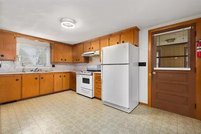 93 Norman Street, Cumberland, RI 02864 - Photo 4