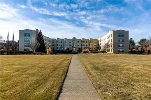 1180 Narragansett Blvd, Cranston, RI 02905 - Photo 16