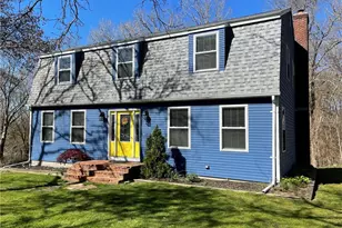 72 General Stanton Ln, Charlestown, RI 02813 - Photo 2