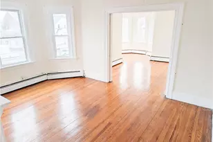 53 Bancroft St, Providence, RI 02909 - Photo 6