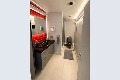 565 Smithfield Road #D8, North Providence, RI 02904 - Photo 6