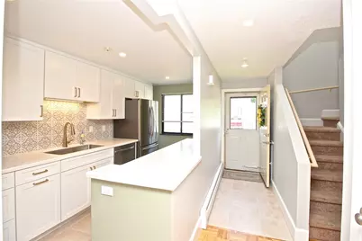 66 Girard Avenue #312, Newport, RI 02840 - Photo 8
