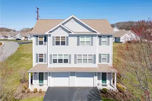 27 Streamview Dr, Cumberland, RI 02864 - Photo 2