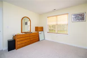 27 Streamview Dr, Cumberland, RI 02864 - Photo 16