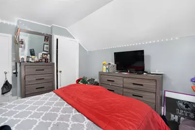 1040 Cranston Street, Cranston, RI 02910 - Photo 6