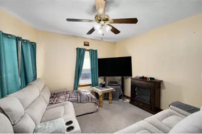 34 Byron Street, Cranston, RI 02920 - Photo 8