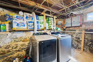 34 Byron St, Cranston, RI 02920 - Photo 28