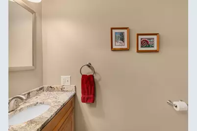 121 Zinnia Street, Warwick, RI 02886 - Photo 24