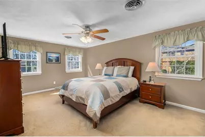 121 Zinnia Street, Warwick, RI 02886 - Photo 28