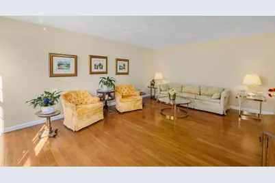 121 Zinnia Street, Warwick, RI 02886 - Photo 6