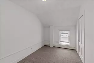 476 N Broadway, East Providence, RI 02914 - Photo 16