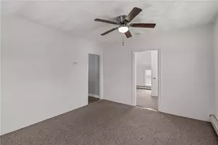 476 N Broadway, East Providence, RI 02914 - Photo 20