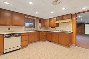 2 Julia Dr, North Providence, RI 02911 - Photo 32