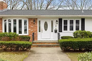 2 Julia Dr, North Providence, RI 02911 - Photo 4