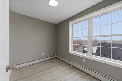 241 Pocasset Avenue, Providence, RI 02919 - Photo 10