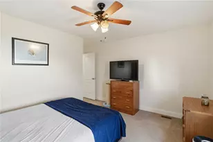 12 Gray Coach Ln, Cranston, RI 02921 - Photo 16