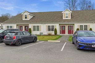 12 Gray Coach Ln, Cranston, RI 02921 - Photo 26