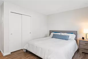200 Post Rd, Warwick, RI 02888 - Photo 16