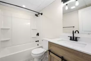 36 Cowesett Ave, West Warwick, RI 02893 - Photo 18