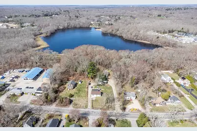 1668 Kingstown Road, South Kingstown, RI 02879 - Photo 32