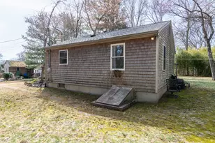 1668 Kingstown Rd, South Kingstown, RI 02879 - Photo 8