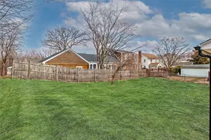 53 Royer St, Cranston, RI 02920 - Photo 32