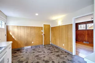 53 Royer St, Cranston, RI 02920 - Photo 12