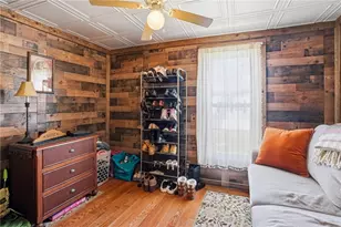 225 Brayton Rd, Tiverton, RI 02878 - Photo 20