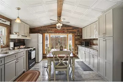 225 Brayton Road, Tiverton, RI 02878 - Photo 8