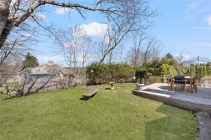 99 Woodland St, Lincoln, RI 02865 - Photo 18