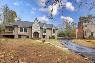 4115 S County Trail, Charlestown, RI 02813 - Photo 2