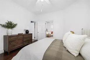 165 Waterman St, Providence, RI 02906 - Photo 8