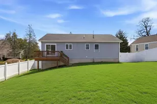 29 Calumet Ave, Johnston, RI 02919 - Photo 36