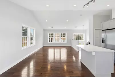 29 Calumet Avenue, Johnston, RI 02919 - Photo 12