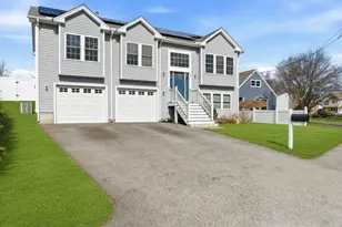 29 Calumet Ave, Johnston, RI 02919 - Photo 2