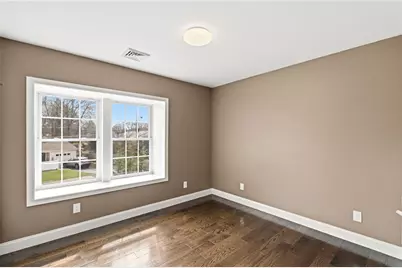 29 Calumet Avenue, Johnston, RI 02919 - Photo 18