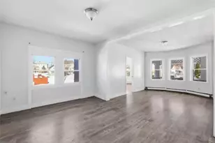 34 Savings St, Providence, RI 02907 - Photo 6