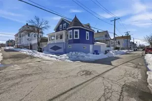 34 Savings St, Providence, RI 02907 - Photo 2