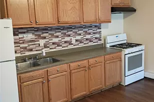 278 Sayles St, Providence, RI 02905 - Photo 6