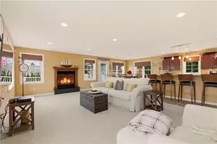 42 Lewis St, Tiverton, RI 02878 - Photo 8