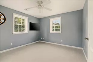 42 Lewis St, Tiverton, RI 02878 - Photo 32