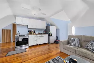 1137 Charles St, North Providence, RI 02904 - Photo 18