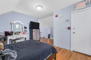 1137 Charles St, North Providence, RI 02904 - Photo 20