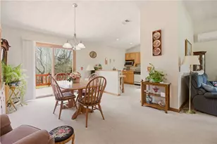 8 Birchwood Dr, Bristol, RI 02809 - Photo 10