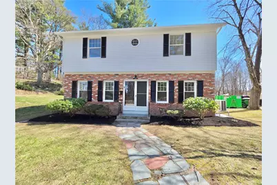 8 Wolf Hill Road, Smithfield, RI 02917 - Photo 4