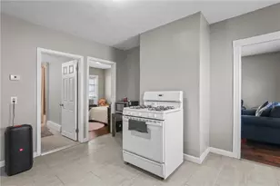 147 Warren Ave, Pawtucket, RI 02860 - Photo 8