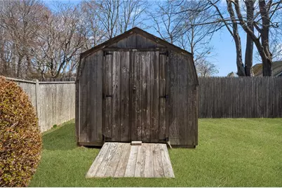 292 Boulevard, Middletown, RI 02842 - Photo 40