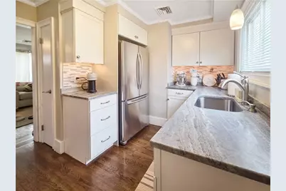 10 Brayton Avenue, East Providence, RI 02916 - Photo 6